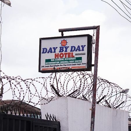 Day By Day Hotel Lagos Esterno foto