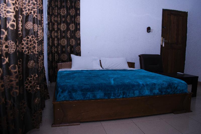 Day By Day Hotel Lagos Esterno foto